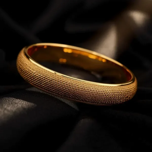 18K Gold Plated Minimalist Bangle Set 03 18K Gold Plated Minimalist Bangle Set - Pic Three