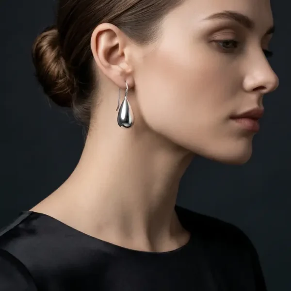 PureGlow 925 Silver Drop Earrings 02 PureGlow 925 Silver Drop Earrings - Pic Two